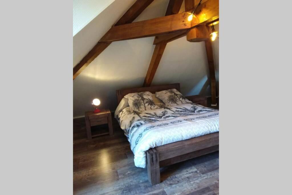 Appartement Lumineux, Calme Et Panoramique !! Pouligney-Lusans Kültér fotó